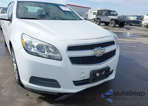 2013 Chevrolet Malibu 1Lt из США, поврежденный, VIN 1G11C5SA4DF178584